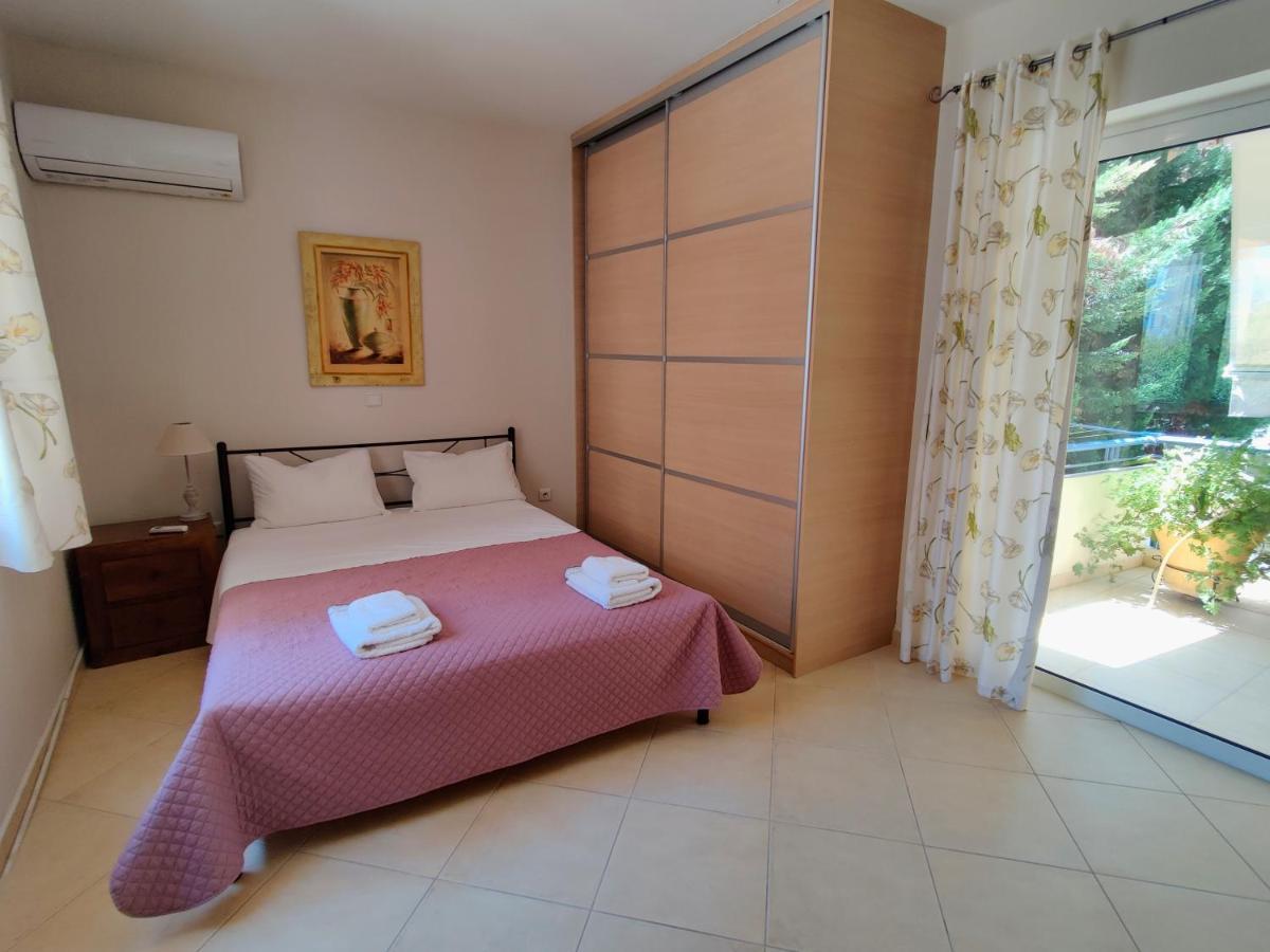 Quiet Luxury Apartment Near City Center And Port ナフプリオ エクステリア 写真